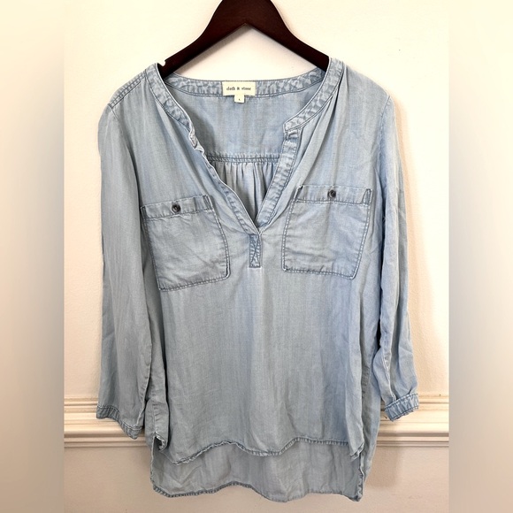 Cloth & Stone Blue Relaxed Blouse with Buttoned Sleeves - Picture 1 of 8